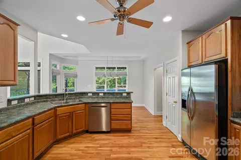 Kitchen - 3889 Granite St, Terrell, NC 28682 photo 1 of 4
