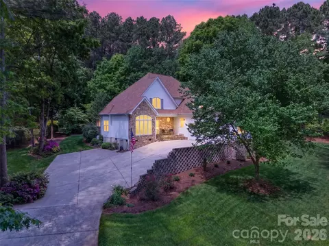 3889 Granite St, Terrell, NC 28682