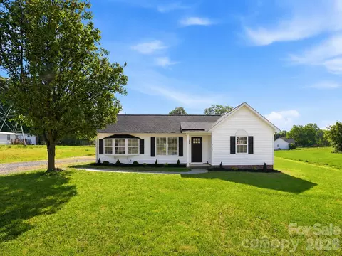 612 Meadowview Dr, Monroe, NC 28110