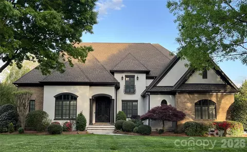 7604 Polyantha Rose Cir, Matthews, NC 28104