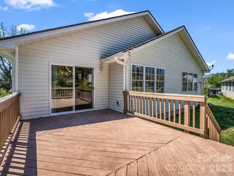 Exterior - 23 Tutor Ln, Brevard, NC 28712 photo 3 of 6