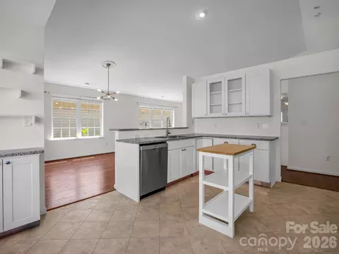 Kitchen - 23 Tutor Ln, Brevard, NC 28712 photo 2 of 4