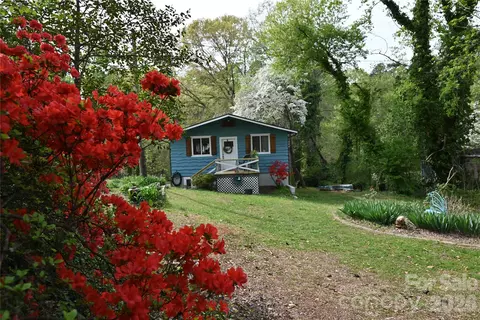 198 Clouse Ln, Taylorsville, NC 28681