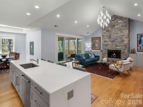 Kitchen - 255 Dalhousie Ct, Flat Rock, NC 28731 photo 3 of 5