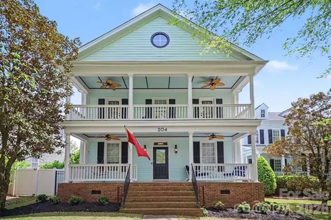 204 Mills Ln, Fort Mill, SC 29708