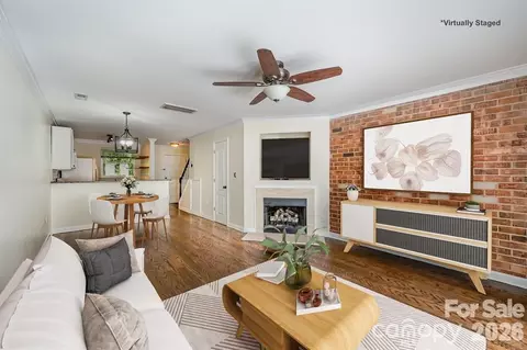 1218 Grn Oaks Lan Ln #E, Charlotte, NC 28205