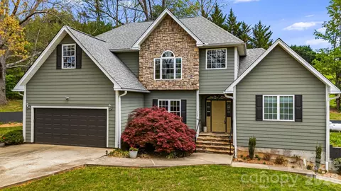 44 Goughes Branch Rd, Leicester, NC 28748