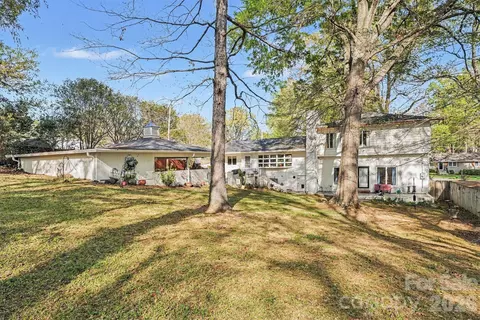 Exterior - 507 Florham Dr, High Point, NC 27262 photo 4 of 4