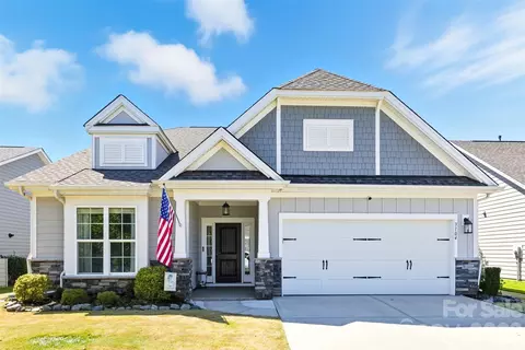 3104 Winged Teal Ct, Belmont, NC 28012