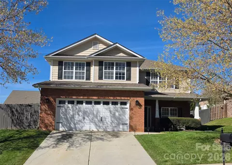 Exterior - 7219 Ogden Pl, Denver, NC 28037 photo 3 of 3