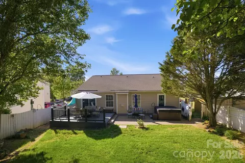 Exterior - 3001 Sunlight Path Dr, Monroe, NC 28110 photo 7 of 8