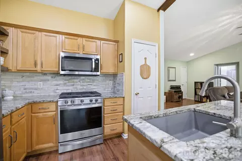 Kitchen - 3001 Sunlight Path Dr, Monroe, NC 28110 photo 4 of 5