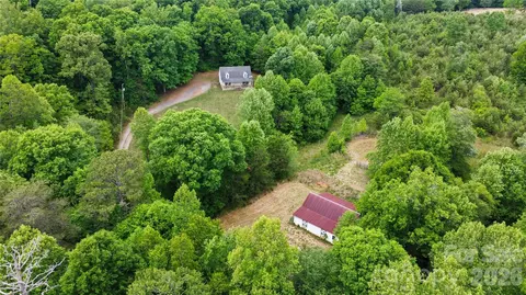 6582 Hoot Owls Hollow Rd, Hickory, NC 28602