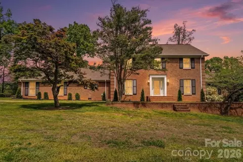113 Woodstream Cir, Mooresville, NC 28117