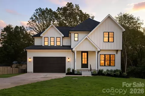 426 Richards Ln, Mooresville, NC 28115