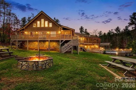 2257 Quiet Creek Ln, Lenoir, NC 28645