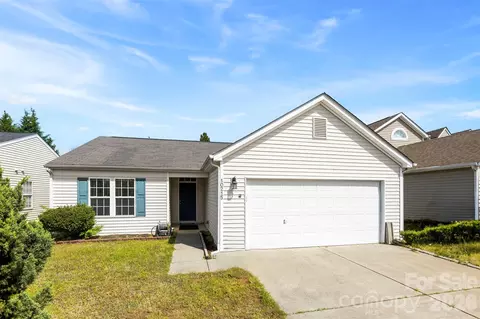 10215 Orchard Grass Ct, Charlotte, NC 28278