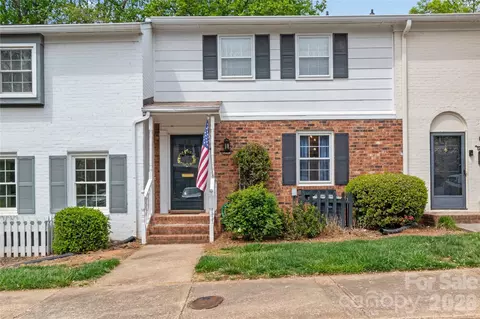 2942 Saint Marks F Rd #F, Winston Salem, NC 27103