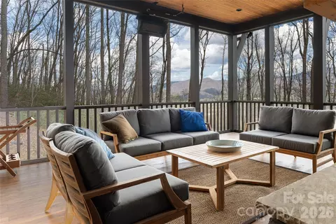Exterior - 51 Summit Rd, Swannanoa, NC 28778 photo 5 of 7