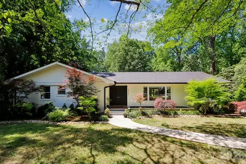 4640 Town And Country Dr, Charlotte, NC 28226