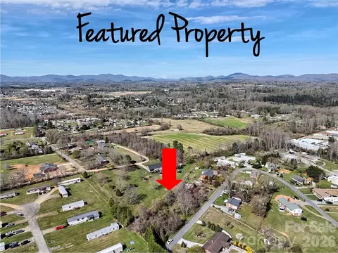 Maplewood Knoll Drive, East Flat Rock, NC 28726