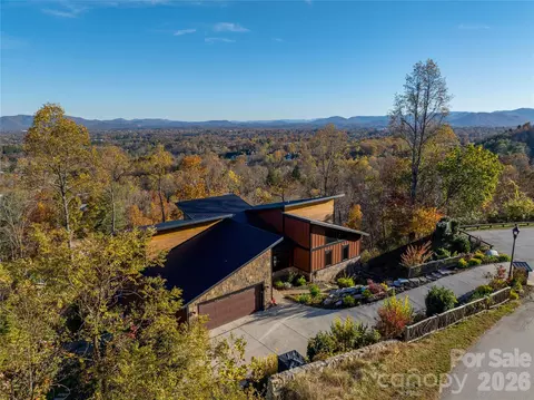 41 Ben Lippen School Rd, Asheville, NC 28806