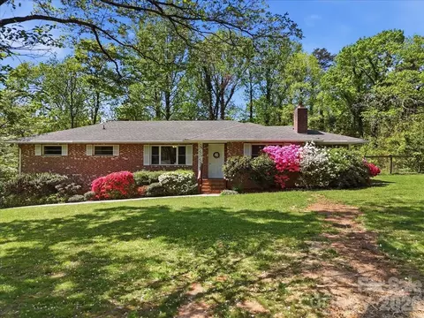 160 Denton St, Columbus, NC 28722