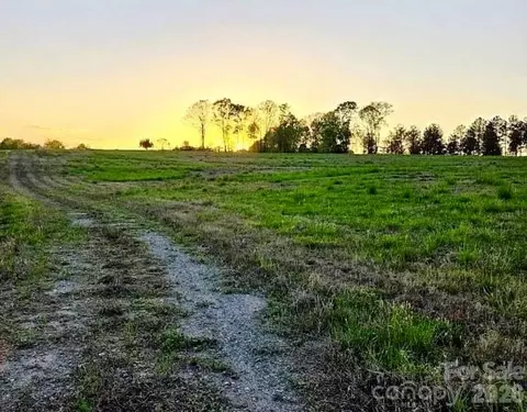 2033 Crestone 239 Way #239, Connelly Springs, NC 28612