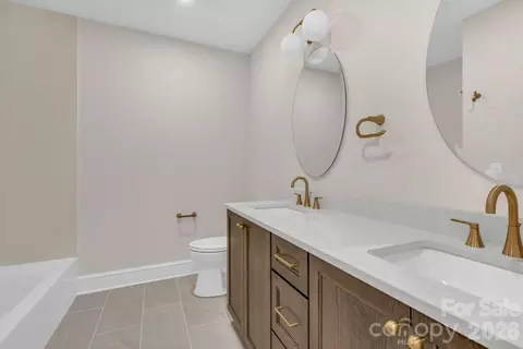 Bath - 380 Greystone Dr, Boone, NC 28607 photo 7 of 7