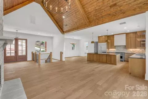 Living - 380 Greystone Dr, Boone, NC 28607 photo 5 of 10