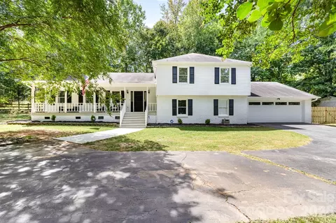 4501 Brookwood Rd, Charlotte, NC 28215