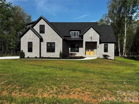 4137 Blair 11 Rd #11, Maiden, NC 28650