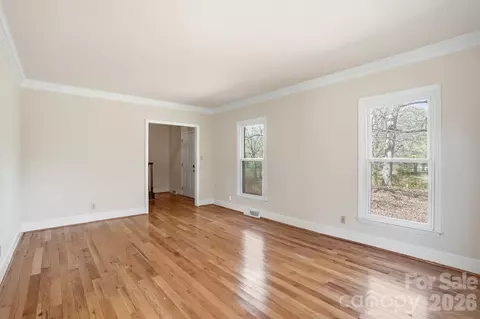 Living - 3101 Hampton Downs Dr, Monroe, NC 28112 photo 2 of 5