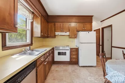 Kitchen - 3101 Hampton Downs Dr, Monroe, NC 28112 photo 1 of 1