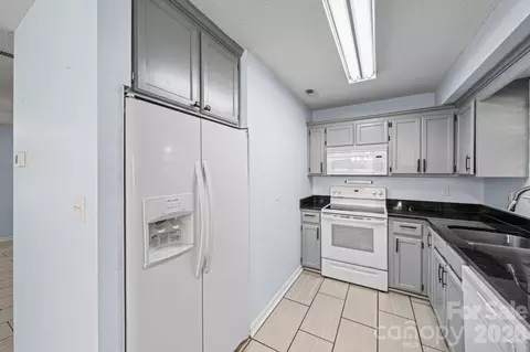 Kitchen - 2003 Wilson Ave, Monroe, NC 28110 photo 2 of 5