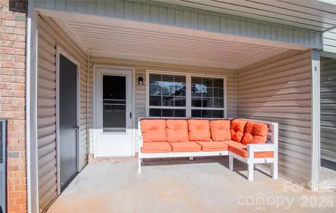 4605 Coronado N Dr #N, Charlotte, NC 28212