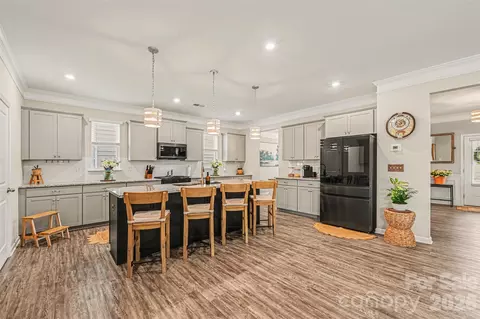 Kitchen - 425 Kiser Ln, Locust, NC 28097 photo 1 of 4