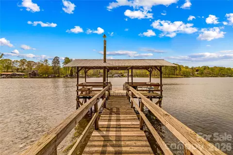 570 Lake Drive 9 Dr, Lexington, NC 27292