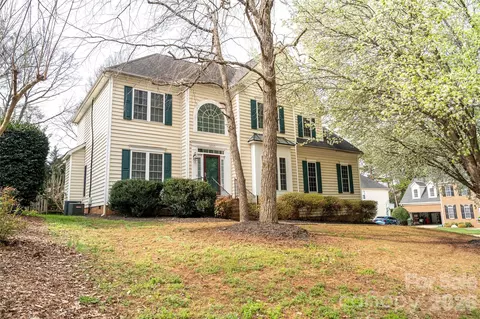 16905 Laureate 16 Rd #16, Huntersville, NC 28078