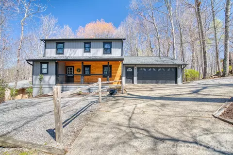 46 Wahuhu Ct, Brevard, NC 28712