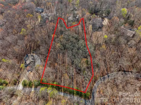 9 White Oak Lane #9-10, Brevard, NC 28712