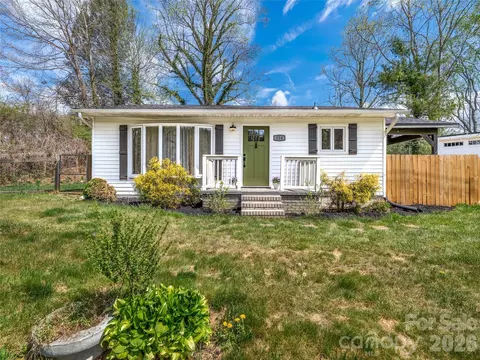 124 Concord Rd, Asheville, NC 28803