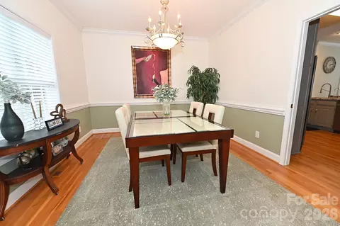 Dining - 406 5th Ne Ave NE, Conover, NC 28613 photo 2 of 5