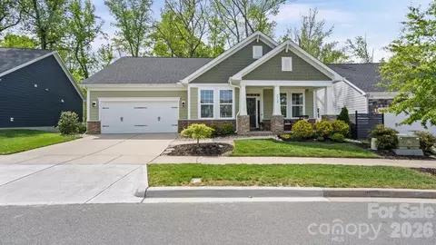 9912 Andres Duany Dr, Huntersville, NC 28078