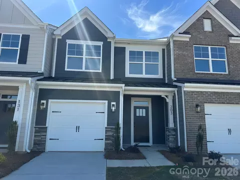 203 Viburnum Rd, Waxhaw, NC 28173