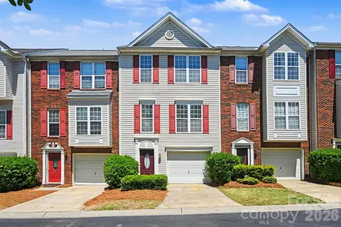2136 Midnight Blue Ln, Fort Mill, SC 29708