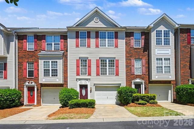 2136 Midnight Blue Ln, Fort Mill, SC 29708