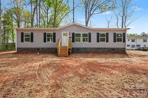 154 Silhouette Ln, Statesville, NC 28625