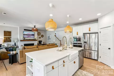Kitchen - 1306 Therns Ferry Dr, Fort Mill, SC 29708 photo 5 of 5