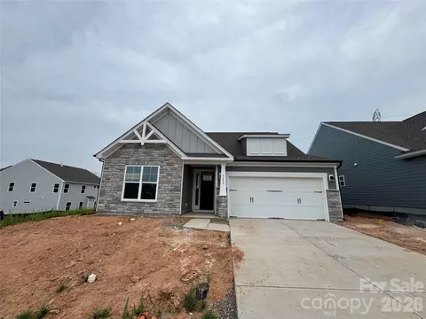 8684 Acadia Pkwy, Sherrills Ford, NC 28673